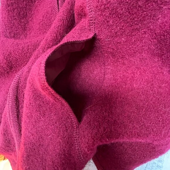 The TOG Shop Womens Small Full Zip Sweater Vest Wool Collared Red Lightweight - Picture 8 of 10